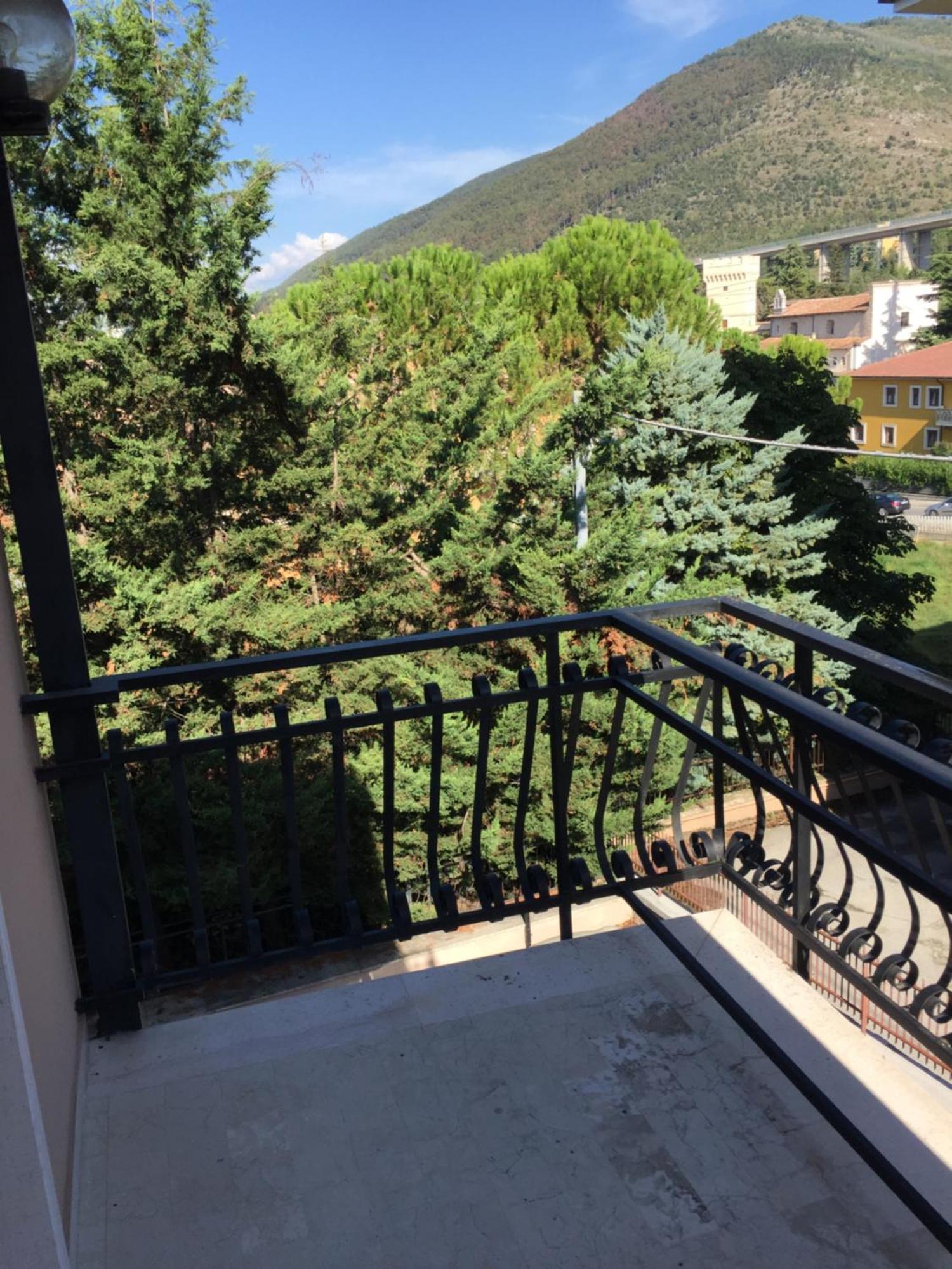 Monte Camicia - Cozy Home In City Center-Spacious-Free Parking Л'Аквіла Екстер'єр фото